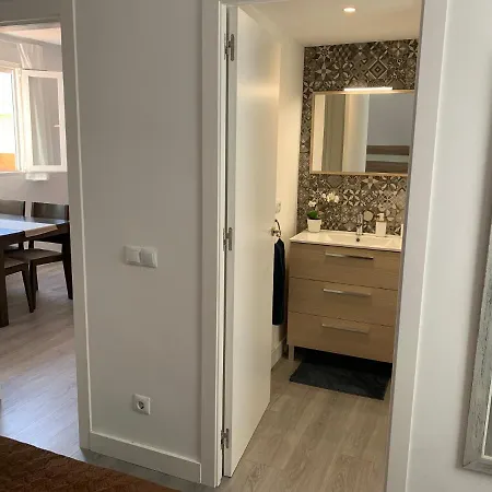 Apartamento Con Terraza Y Parking Privado