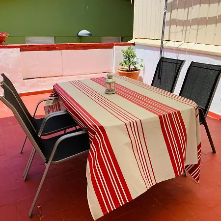 Apartamento Con Terraza Y Parking Privado *