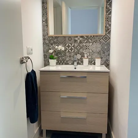 Apartamento Con Terraza Y Parking Privado