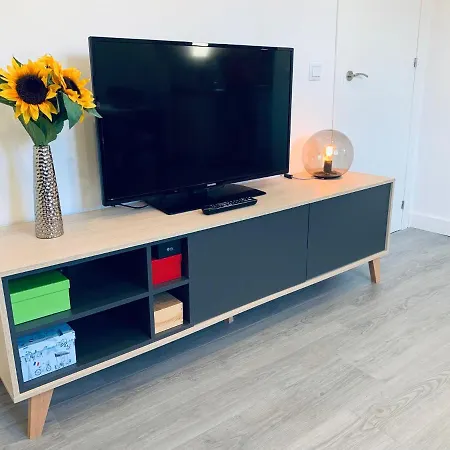 Apartamento Con Terraza Y Parking Privado